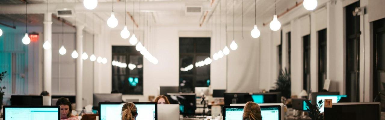 Thiết Kế Website Cho Môi Giới BĐS: Xây Dựng Thương Hiệu Cá Nhân